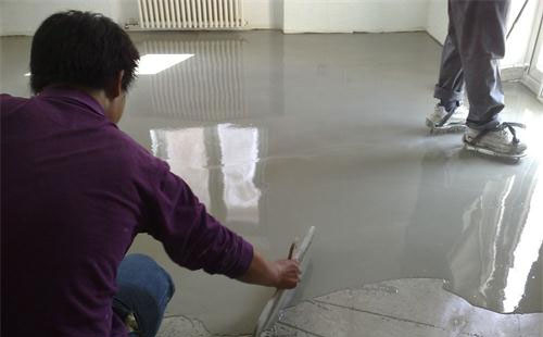 阿拉尔农场环氧自流平维护中的螺栓扭矩检测方法